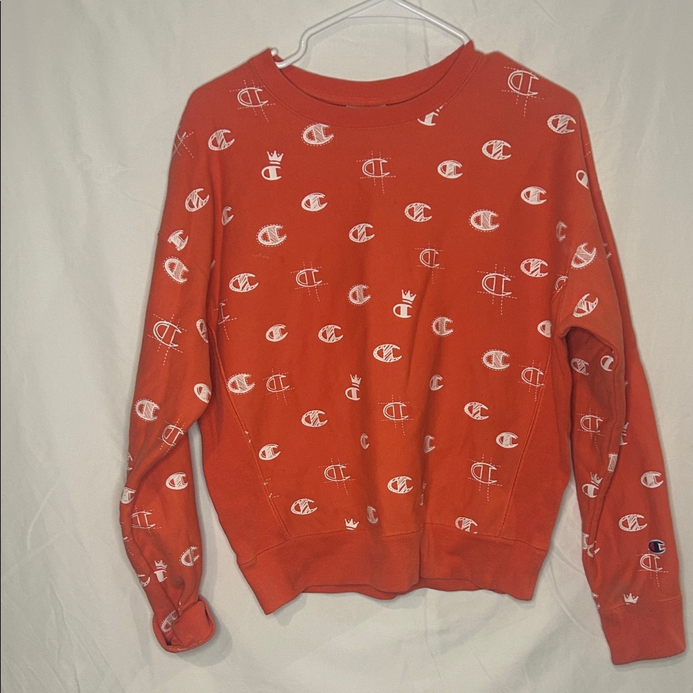 Champion Red Crewneck with Logo Pattern